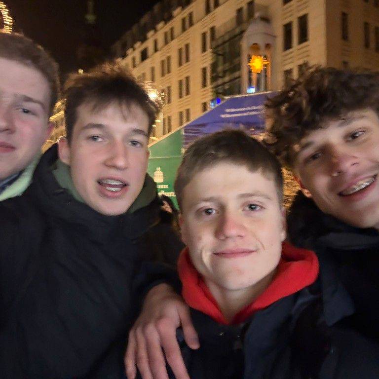 WhatsApp Bild 2025-12-08 um 21.03.45_fbbe0e31 (Mittel)