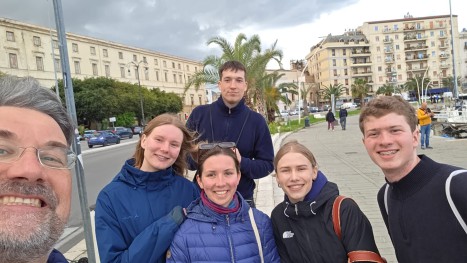 Julian_7a2cb033-8e39-46c6-98eb-e9cf4f43938b