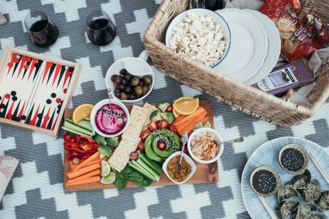 Kostenloses Stock Foto zu ausgewogene ernährung, avocado, backgammon